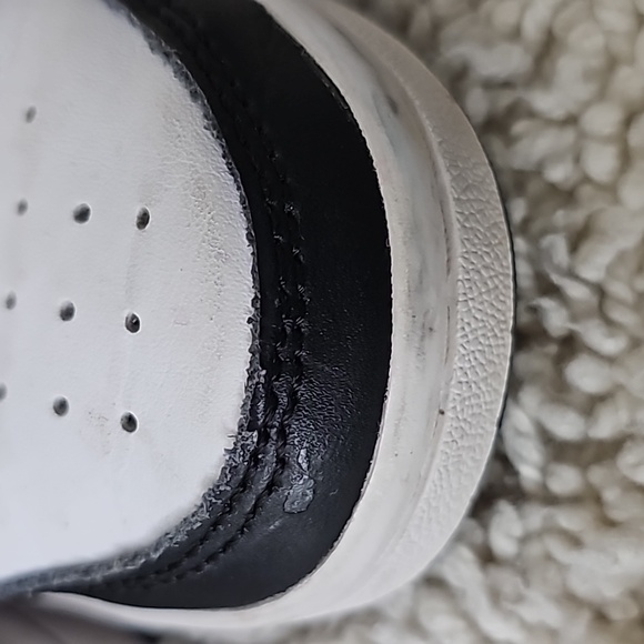 Nike Kids High Top Sneaker - Picture 12 of 12